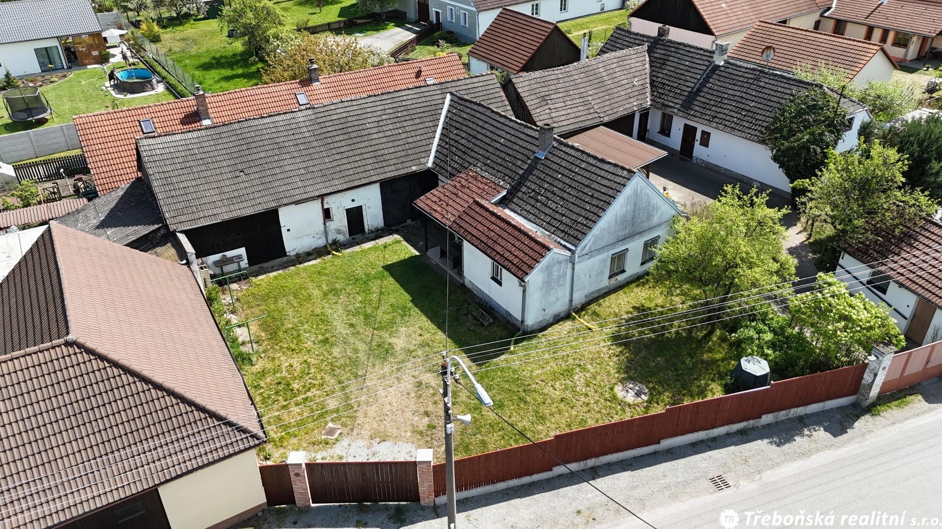 Prodej domu 60 m² - foto 1