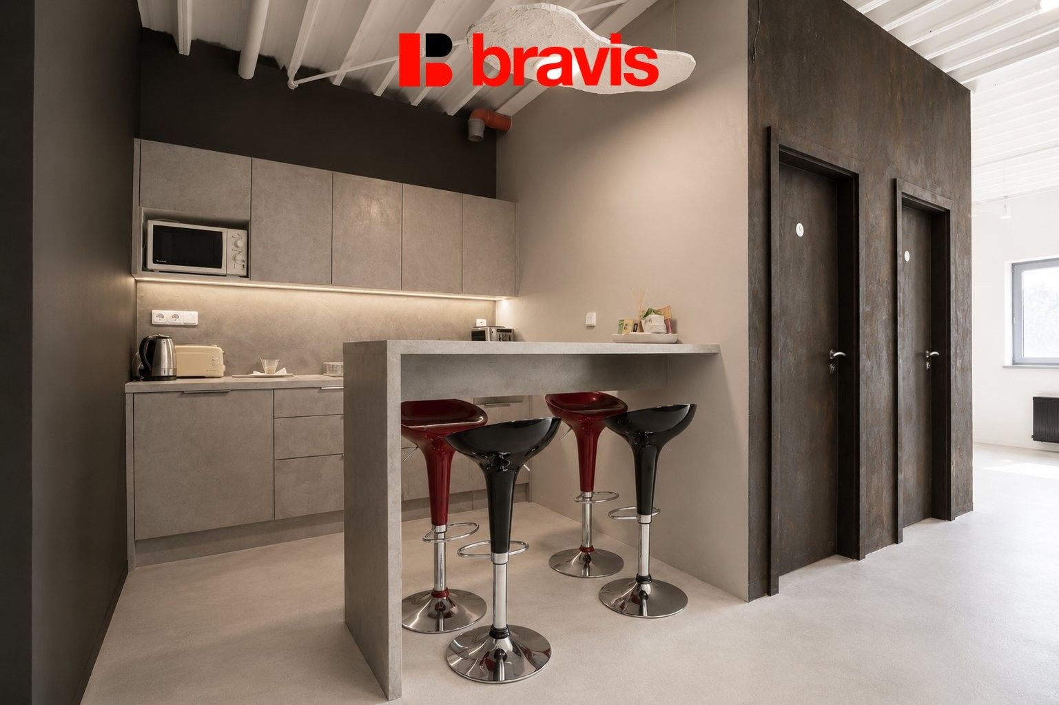Pronájem komerčního prostoru 280 m² - foto 10