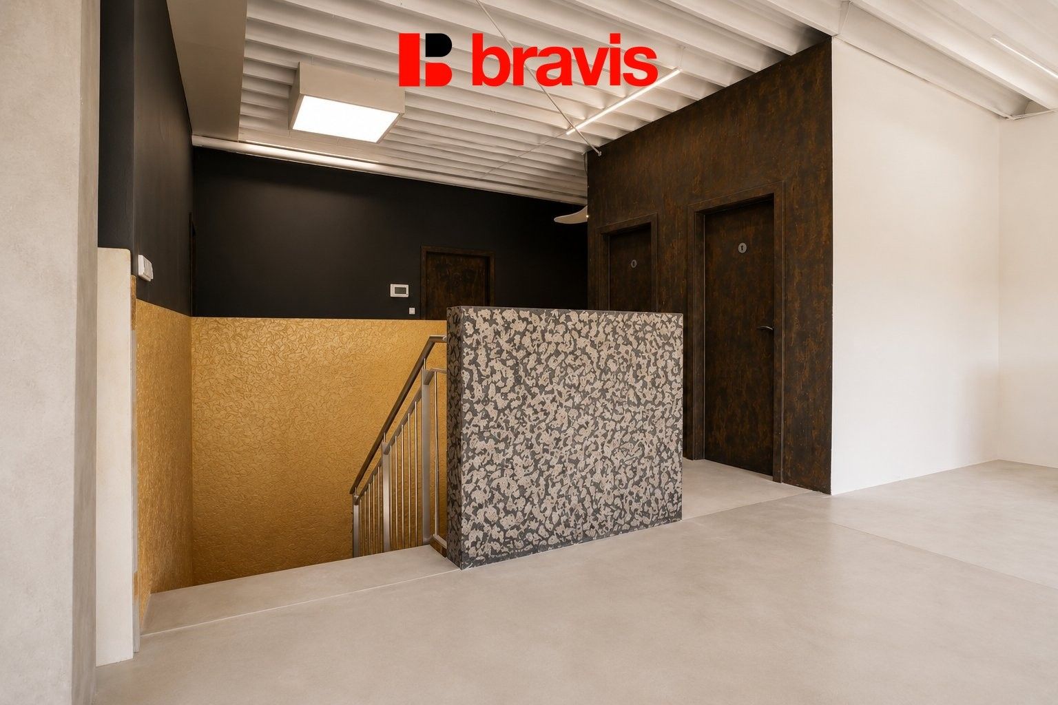 Pronájem komerčního prostoru 280 m² - foto 11