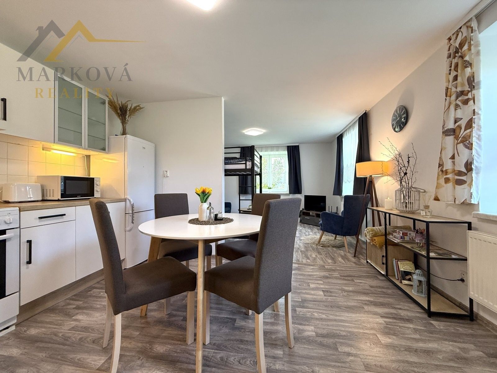 Prodej bytu 2+1 63 m² - foto 2