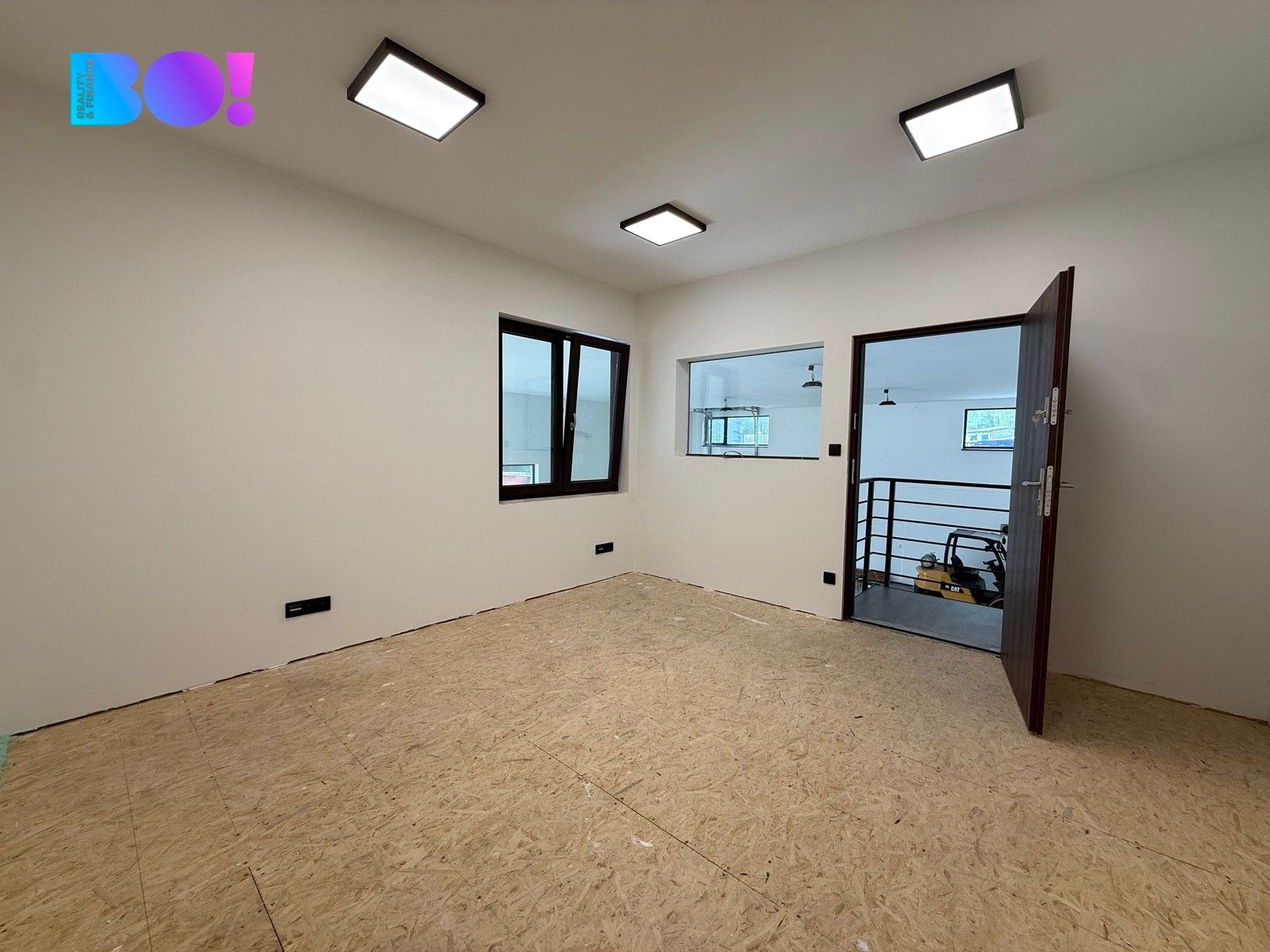 Pronájem komerčního prostoru 439 m² - foto 4