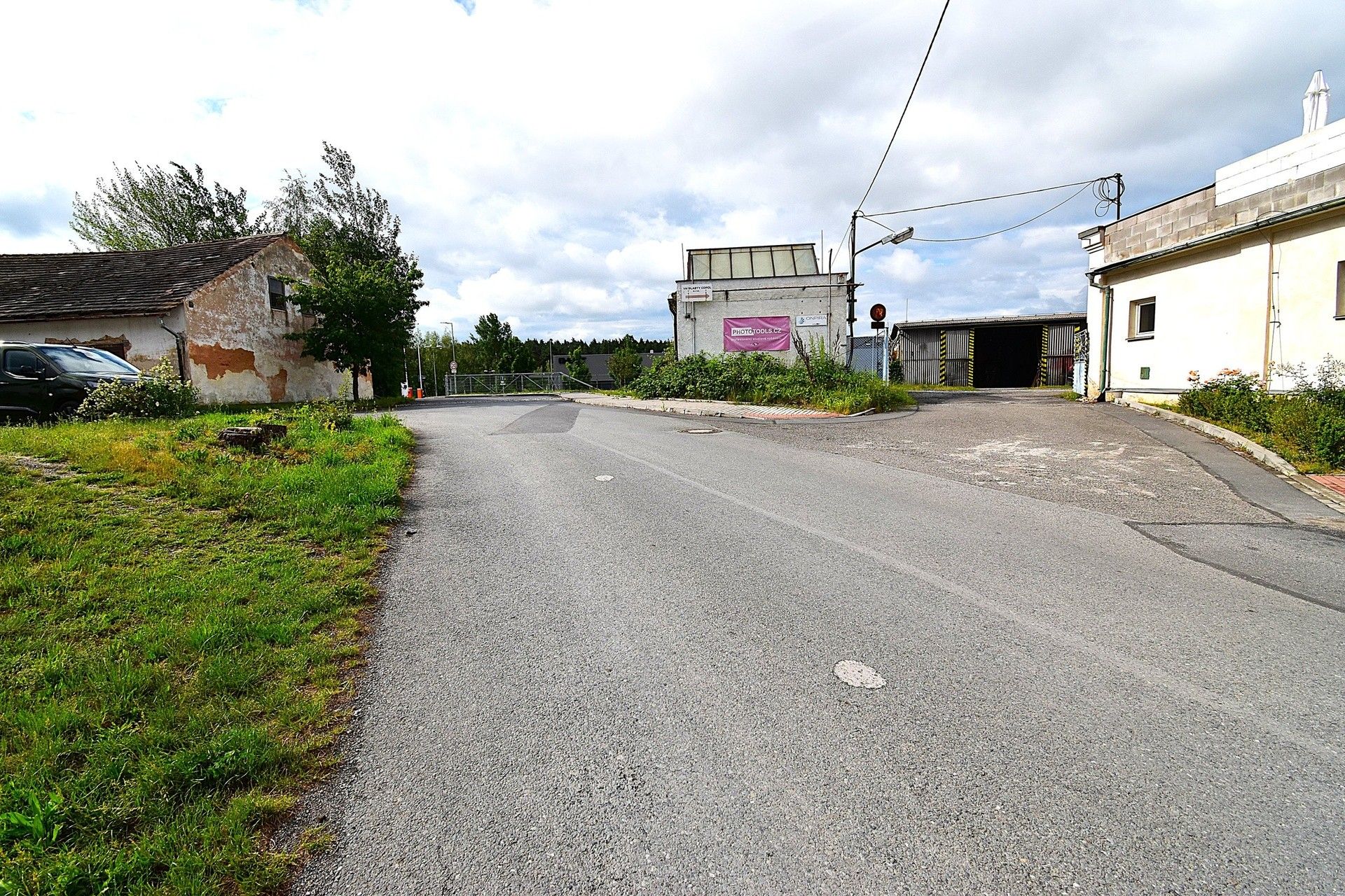 Pronájem komerčního prostoru 340 m² - foto 6