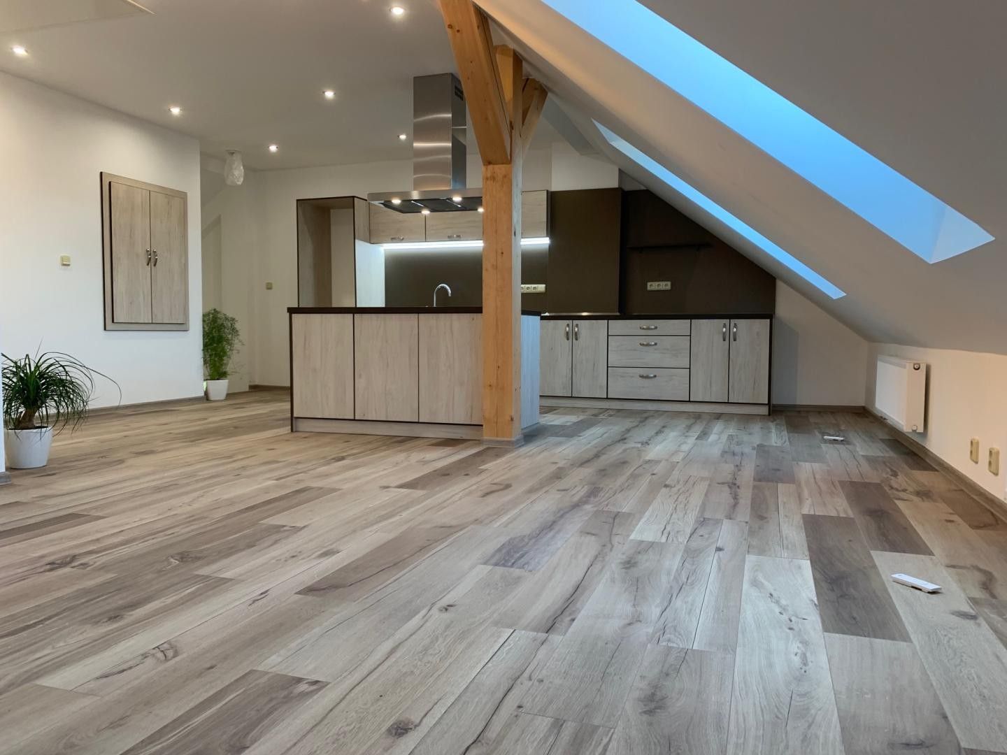 Pronájem bytu 2+kk 95 m² - foto 11