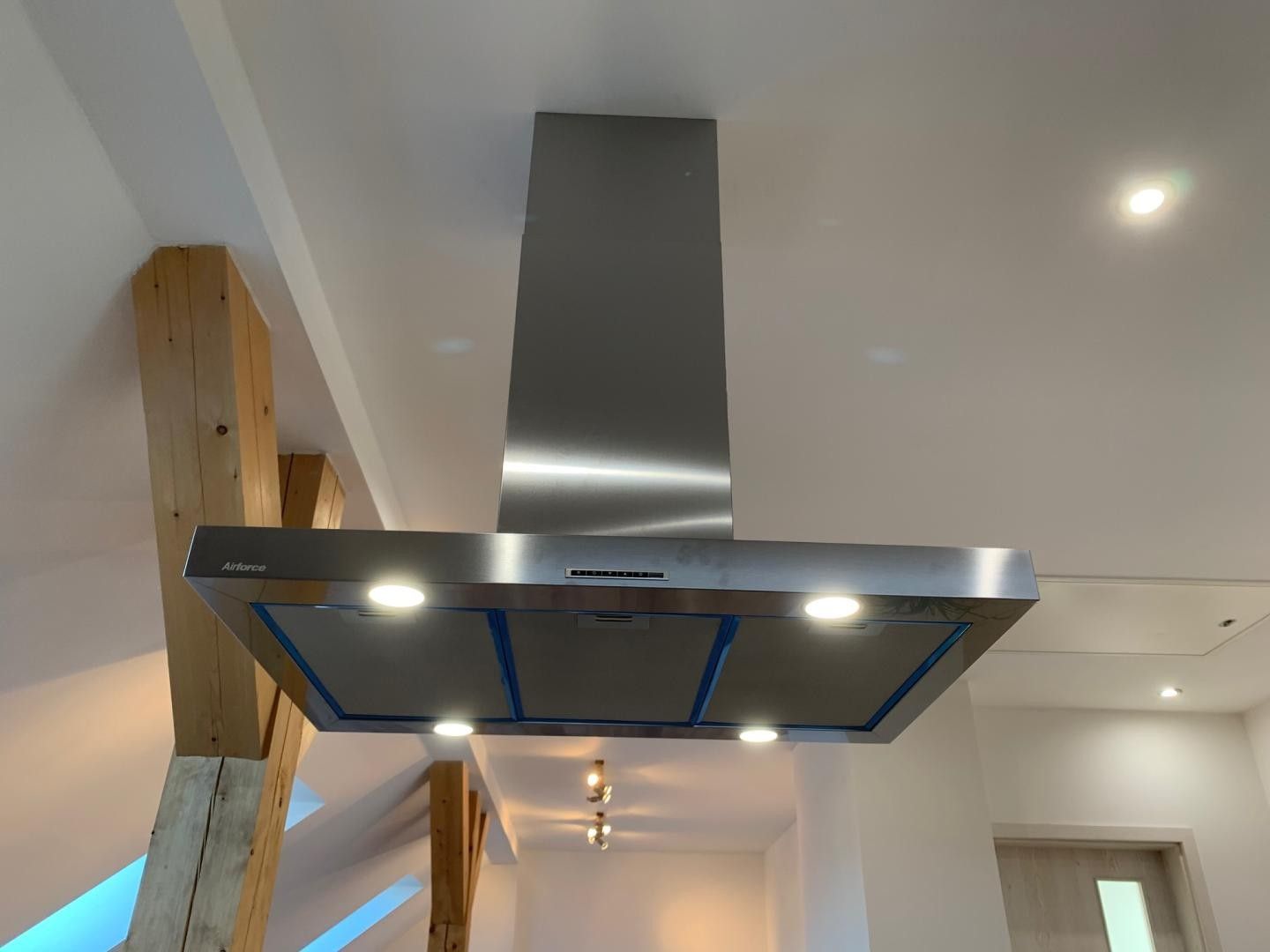 Pronájem bytu 2+kk 95 m² - foto 10