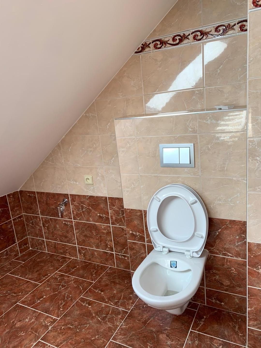 Pronájem bytu 2+kk 95 m² - foto 12