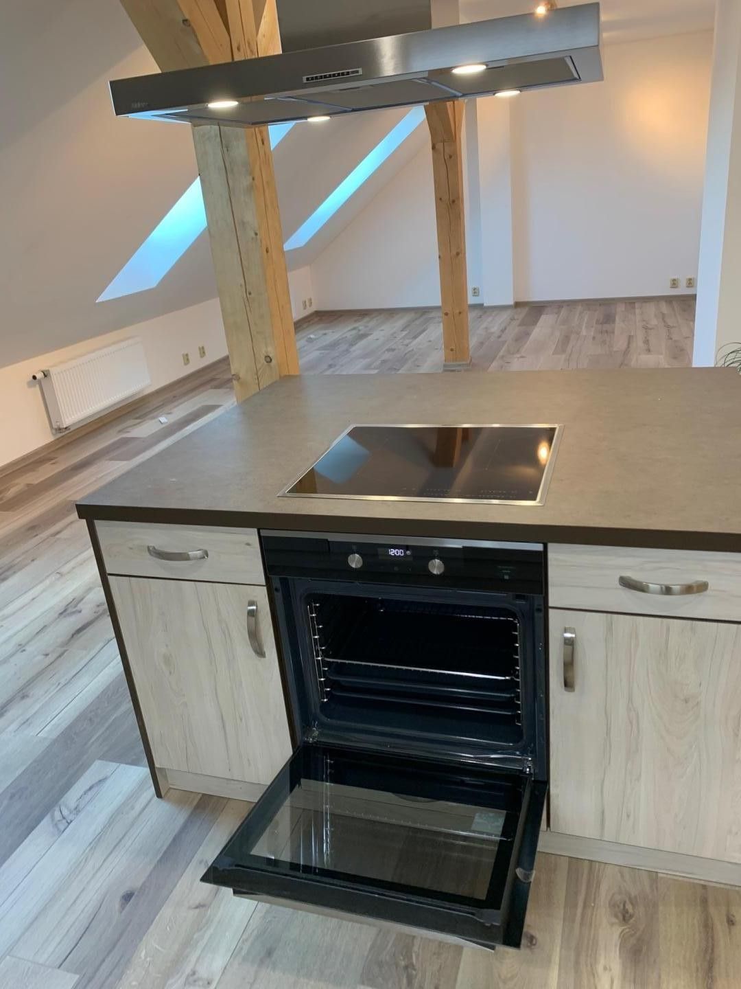 Pronájem bytu 2+kk 95 m² - foto 24