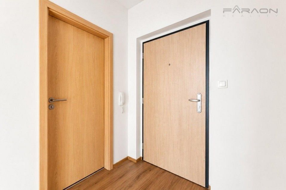 Pronájem bytu 1+kk 32 m² - foto 8