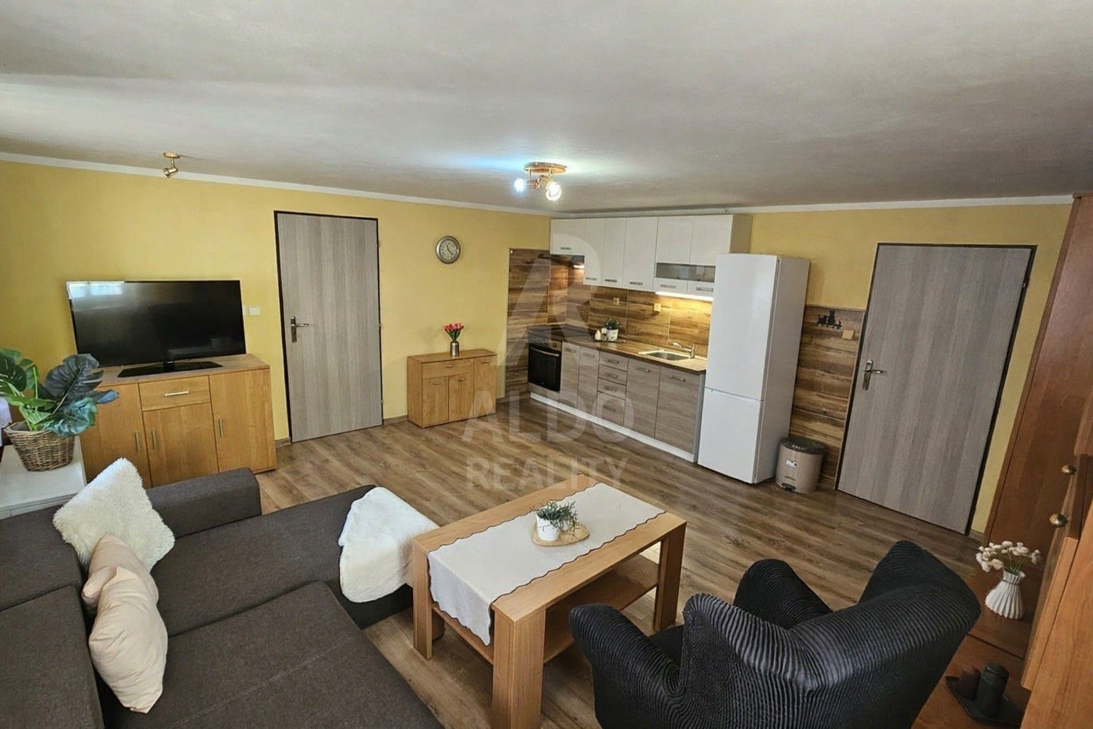 Prodej bytu 87 m² - foto 1