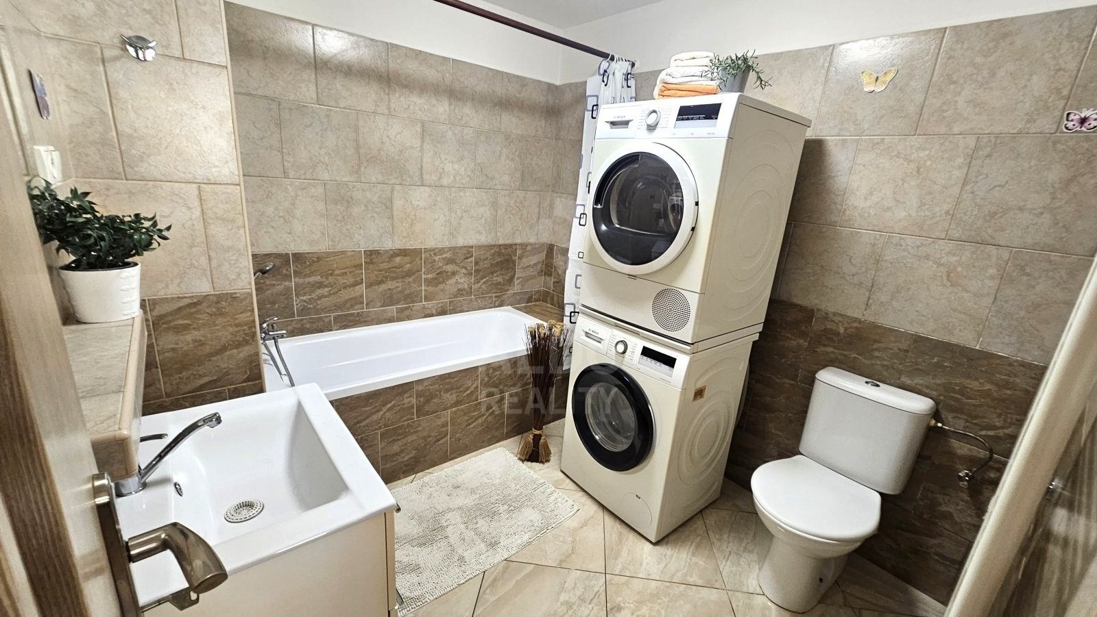Prodej bytu 87 m² - foto 3