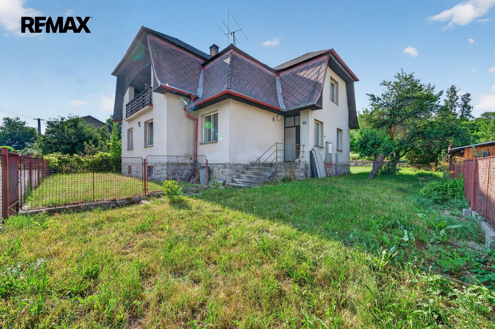 Prodej domu 198 m² - foto 1