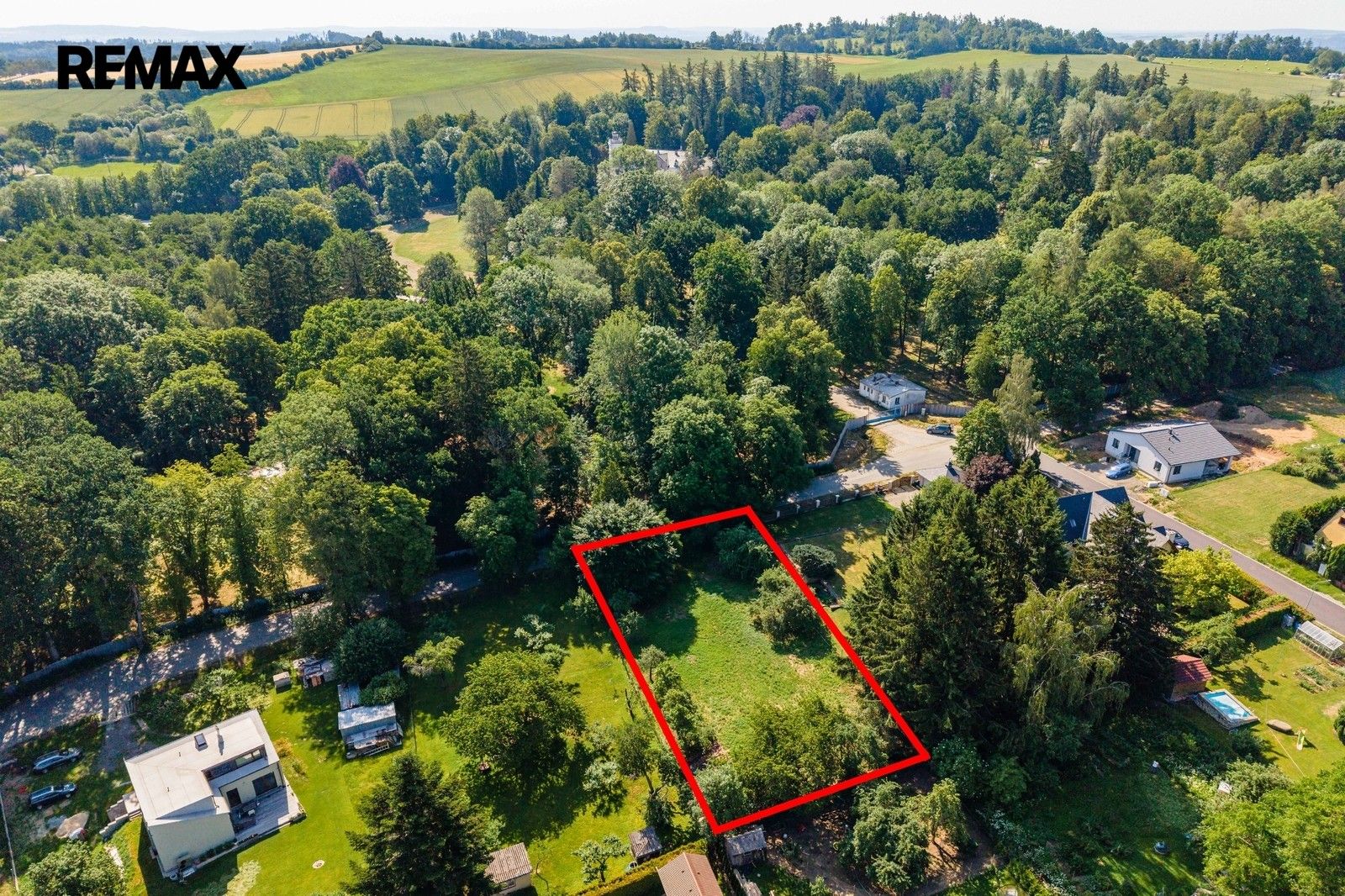 Prodej pozemku 1455 m² - foto 2