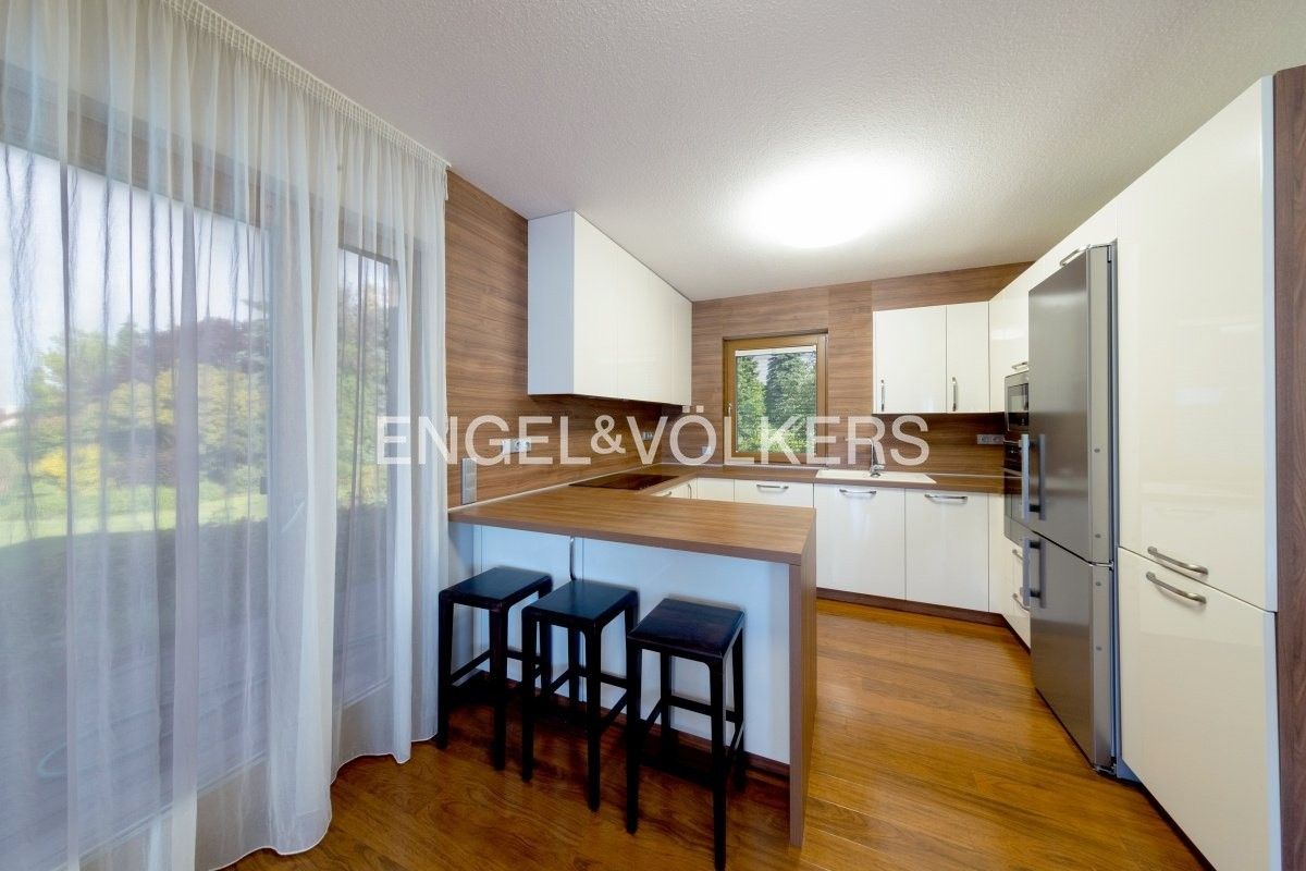 Pronájem domu 170 m² - foto 2