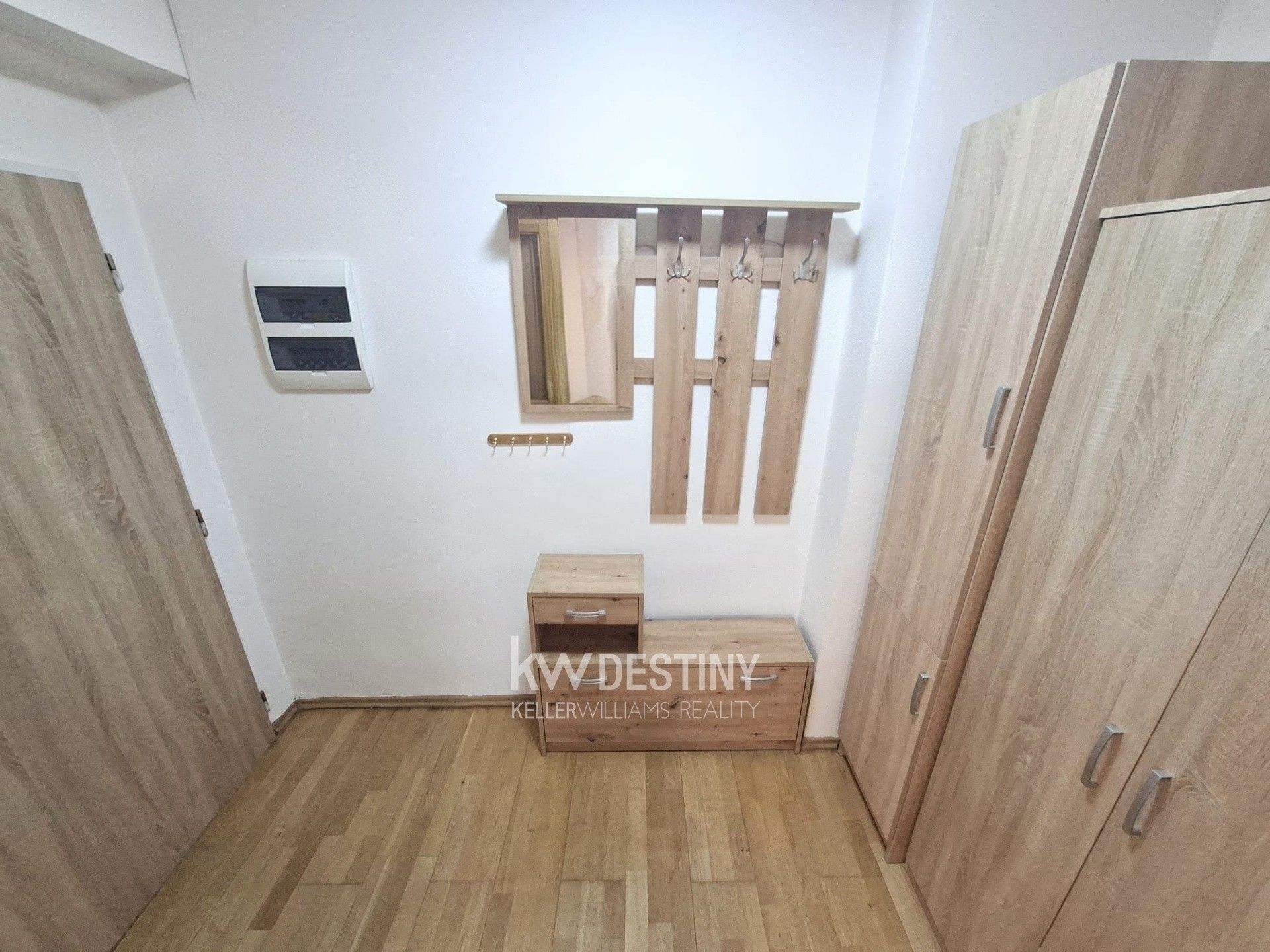 Pronájem bytu 2+1 75 m² - foto 10
