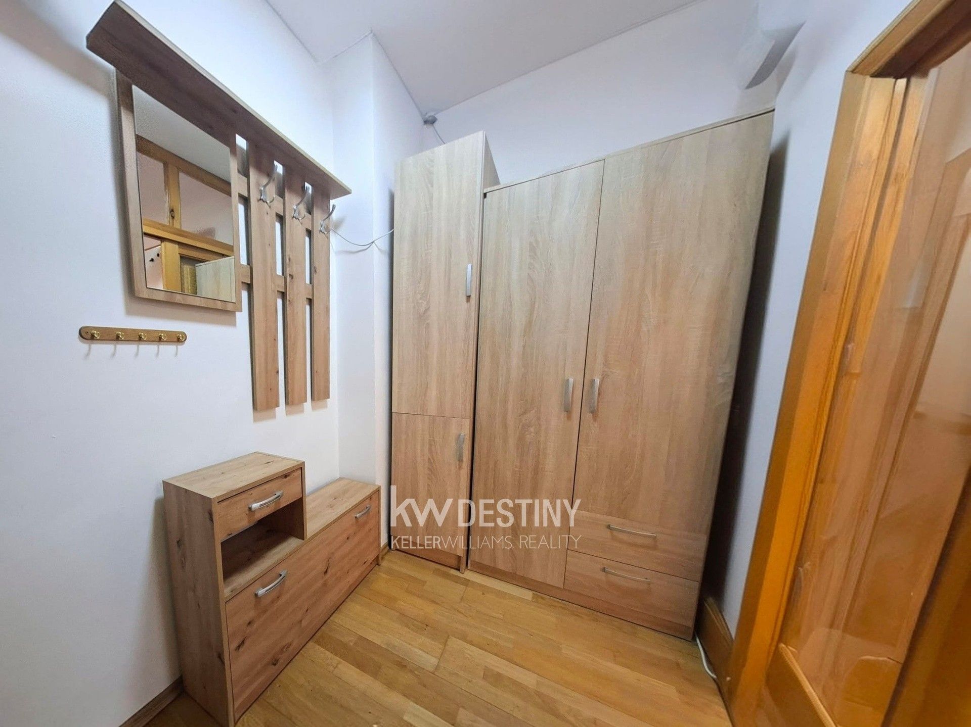 Pronájem bytu 2+1 75 m² - foto 9