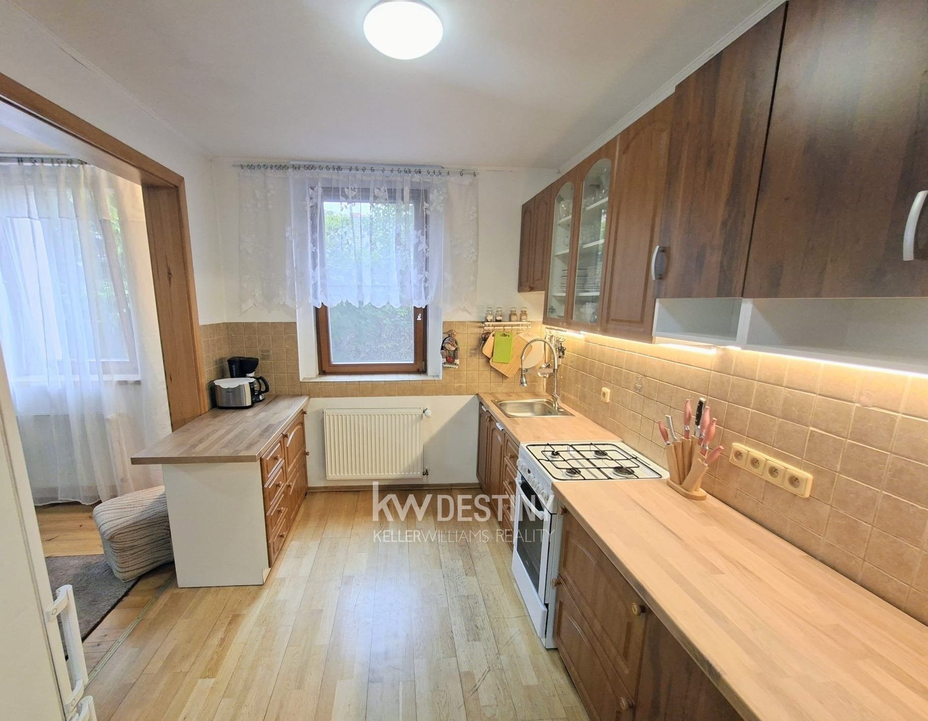 Pronájem bytu 2+1 75 m² - foto 15