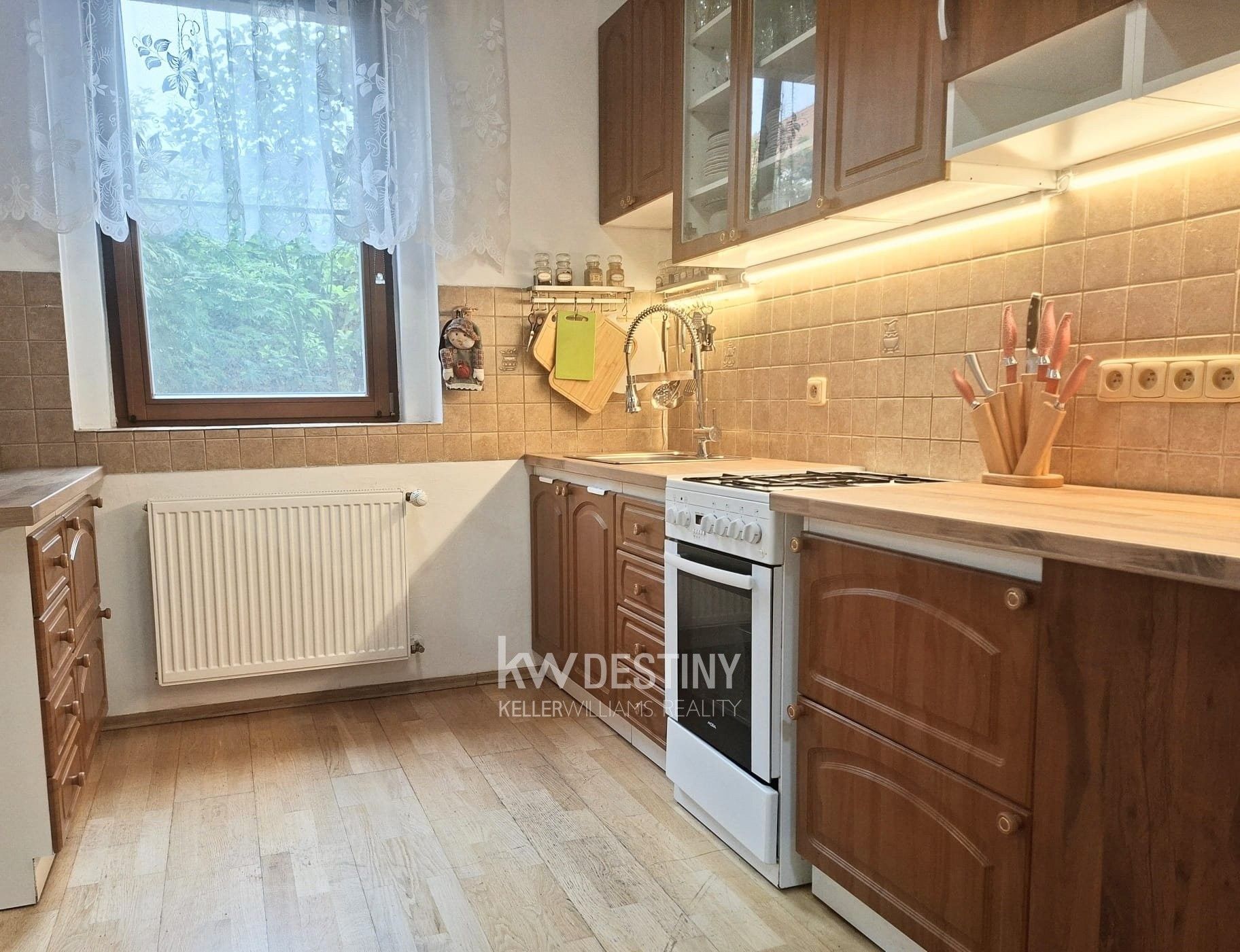 Pronájem bytu 2+1 75 m² - foto 14