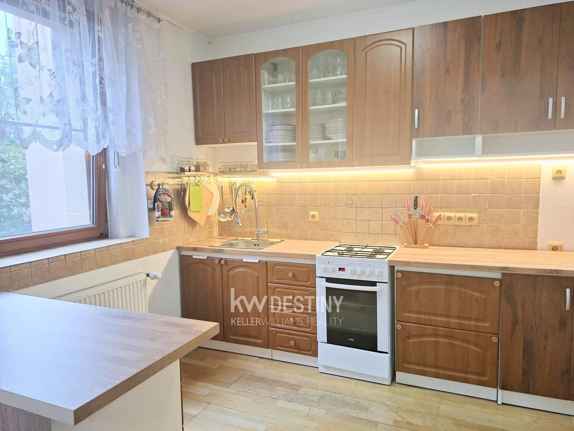 Pronájem bytu 2+1 75 m² - foto 17