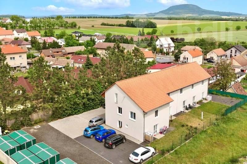 Pronájem bytu 1+kk 31 m² - foto 1