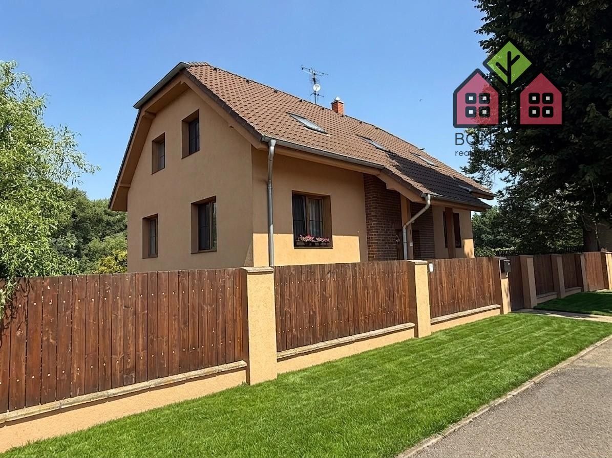 Prodej nemovitosti 230 m² - foto 5