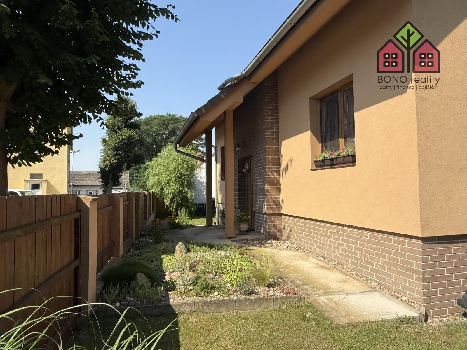 Prodej nemovitosti 230 m² - foto 6