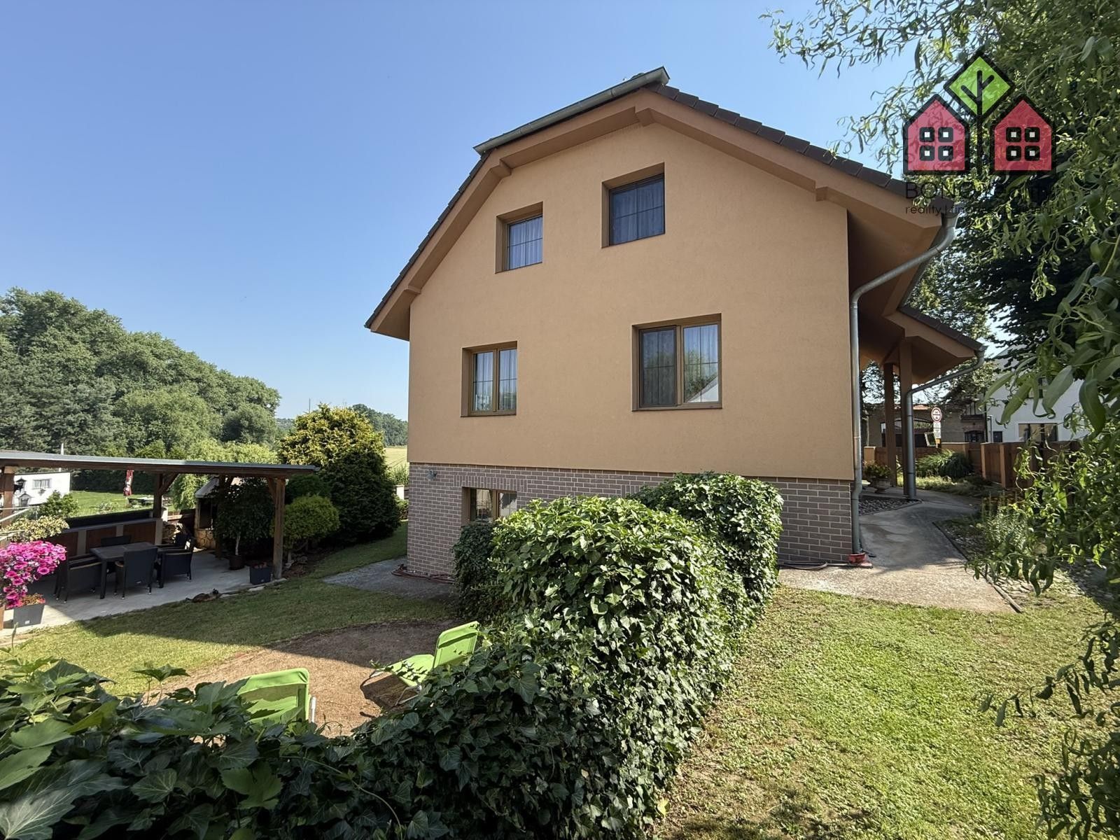 Prodej nemovitosti 230 m² - foto 7