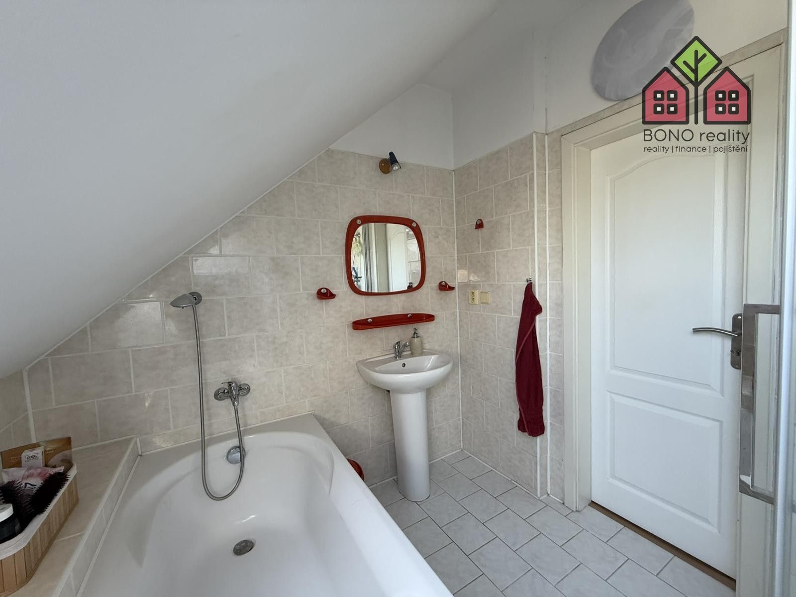 Prodej nemovitosti 230 m² - foto 31