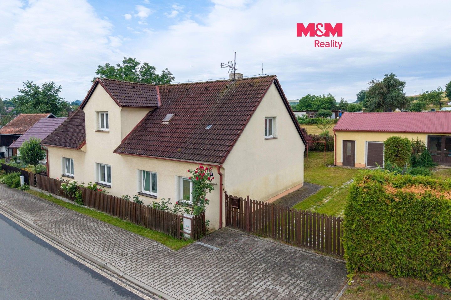 Prodej domu 174 m² - foto 1