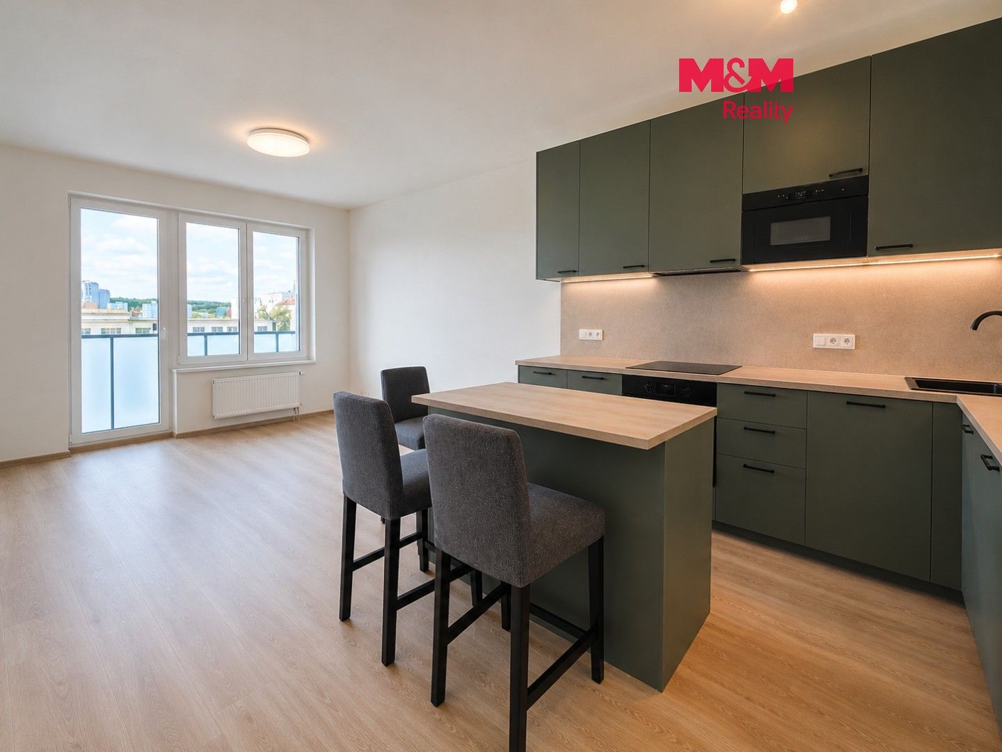 Prodej bytu 3+kk 68 m² - foto 1