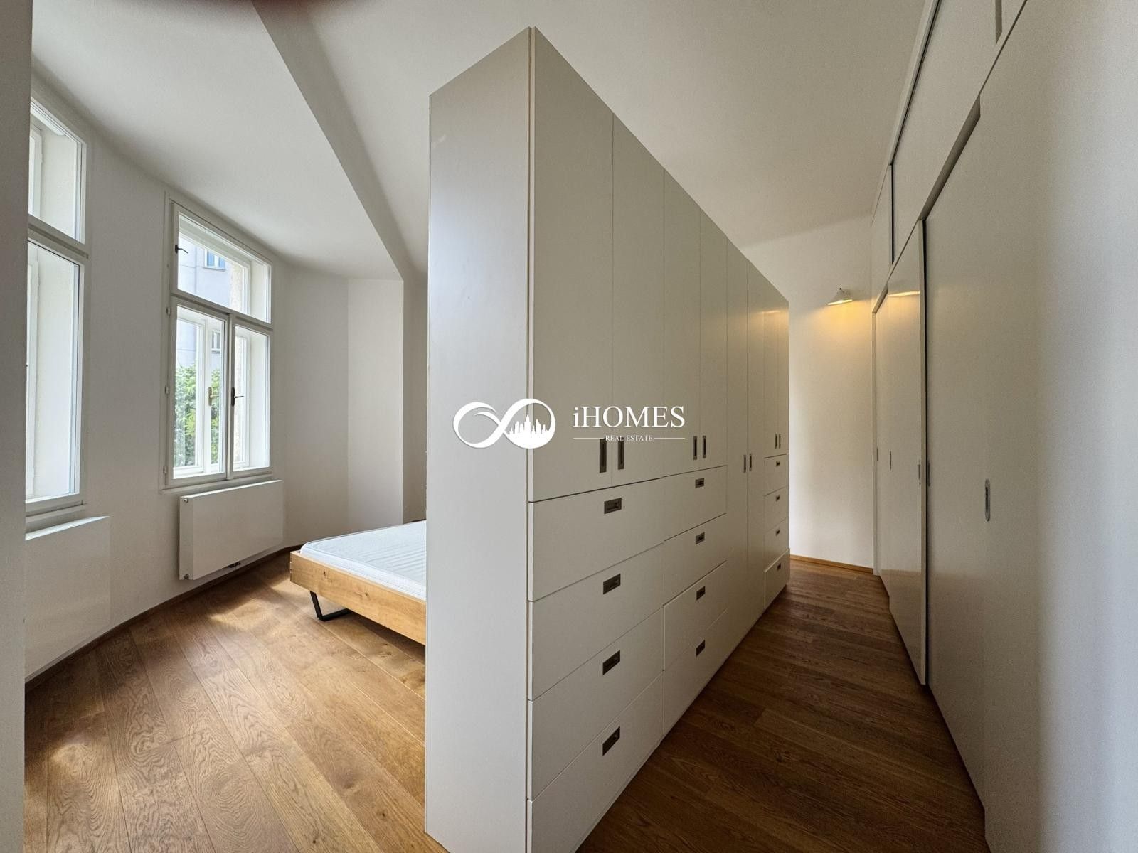 Pronájem bytu 3+kk 89 m² - foto 8
