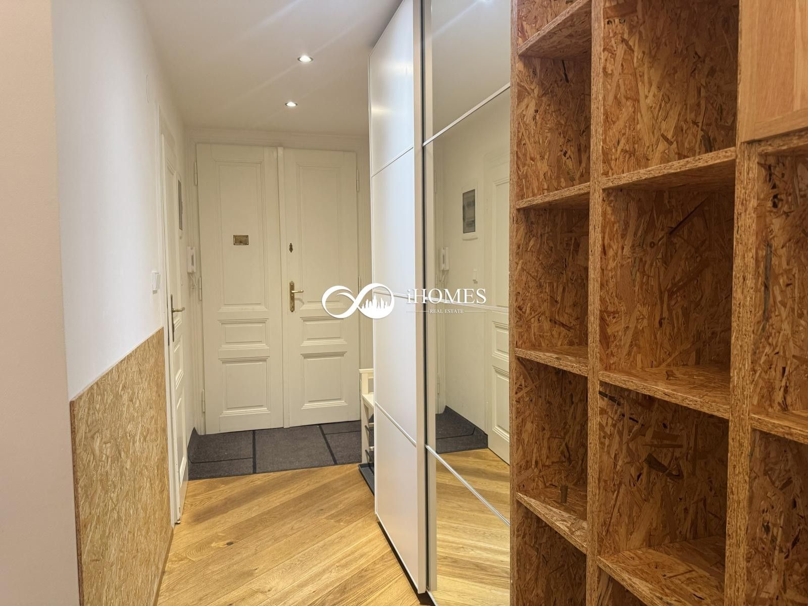 Pronájem bytu 3+kk 89 m² - foto 12