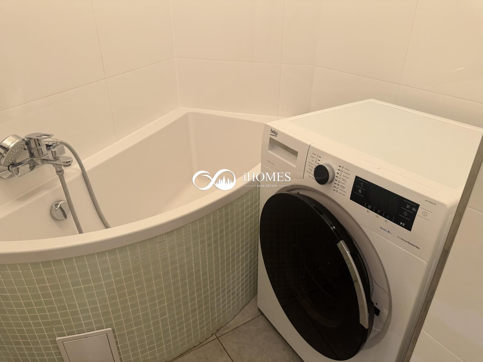 Pronájem bytu 3+kk 89 m² - foto 18