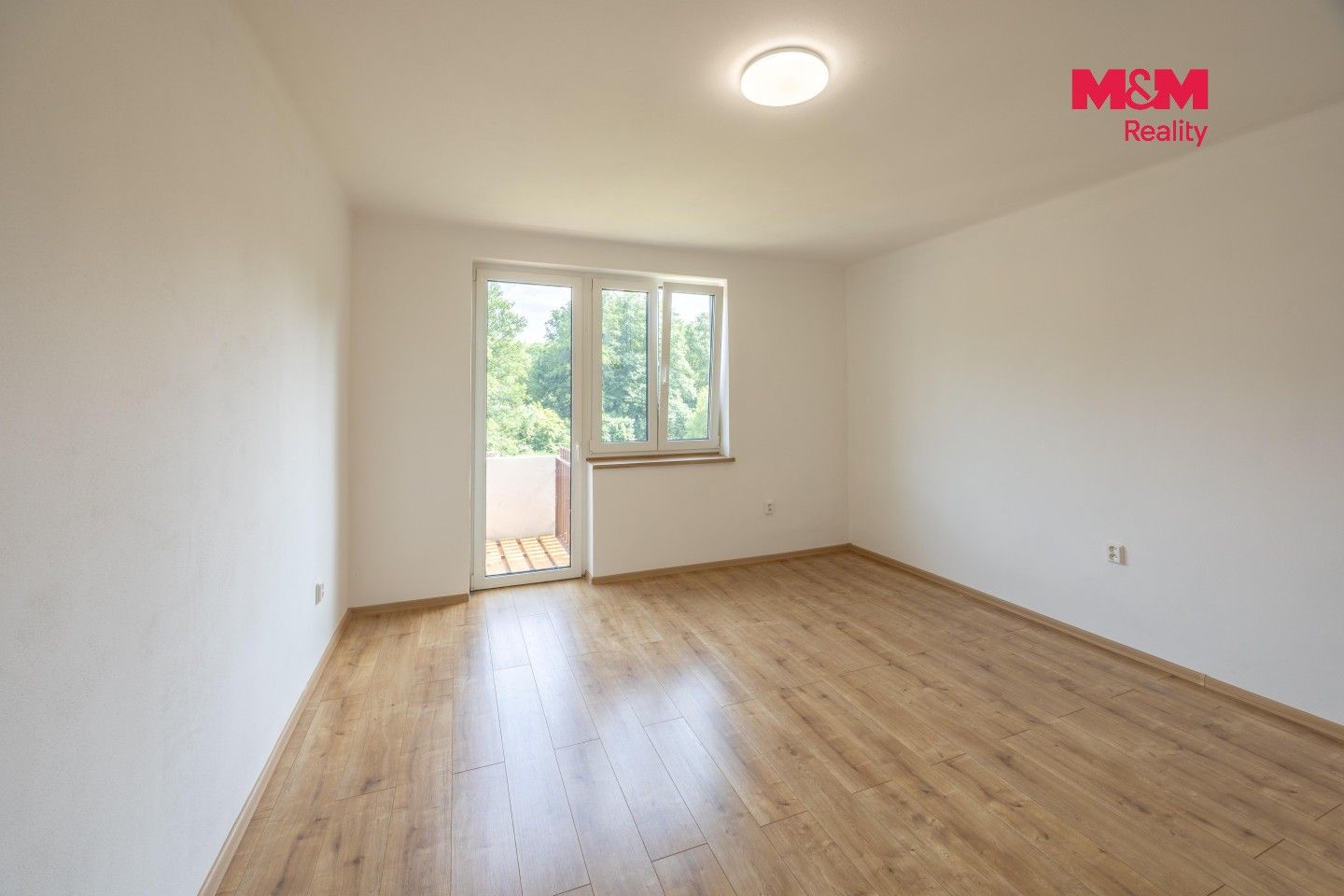 Prodej bytu 3+1 71 m² - foto 2
