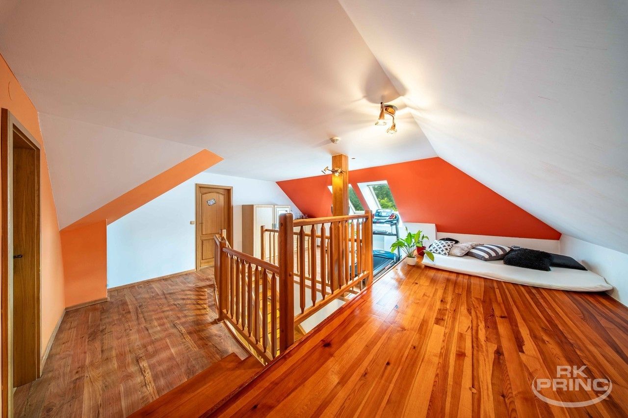 Prodej domu 220 m² - foto 12