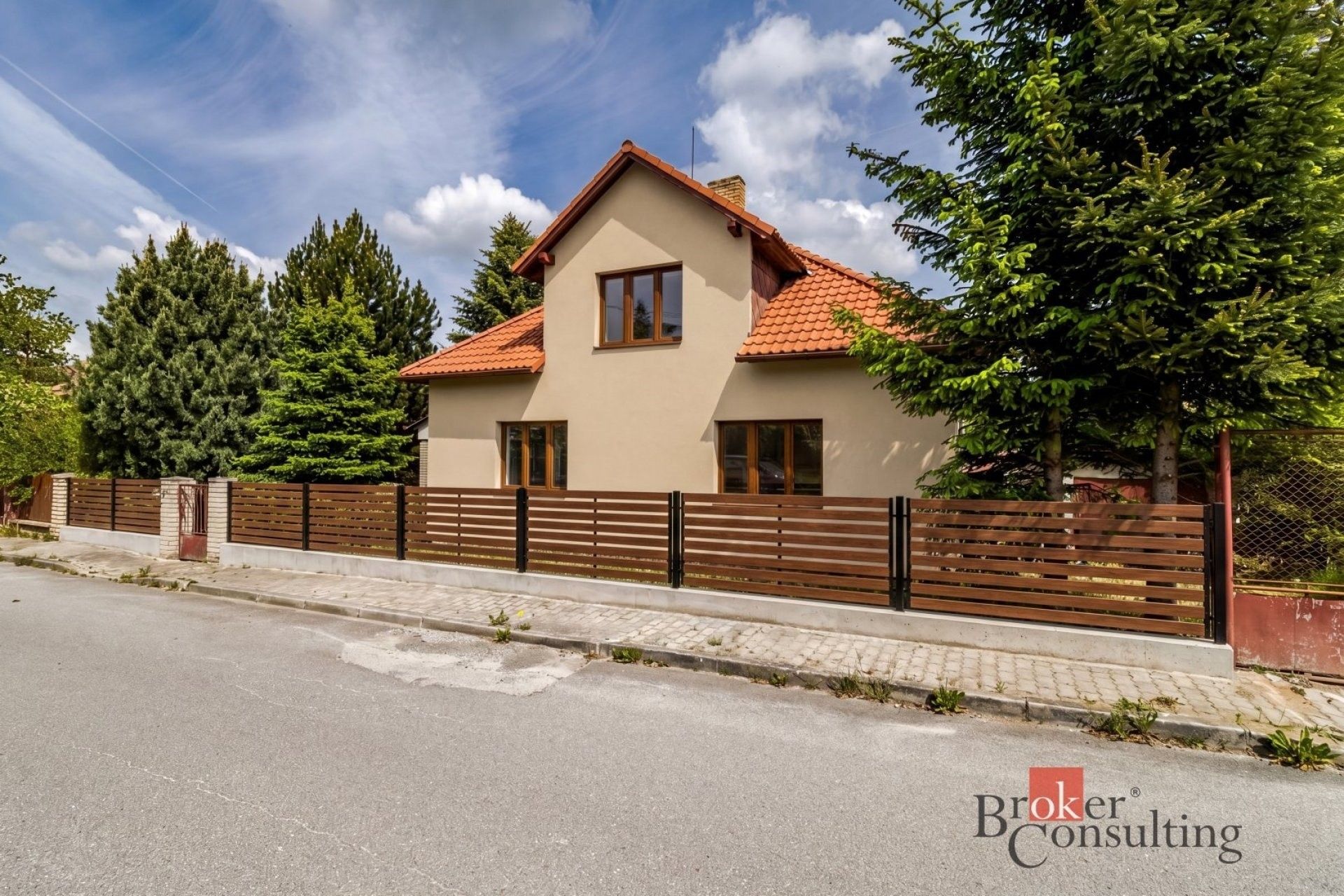 Prodej domu 93 m² - foto 2