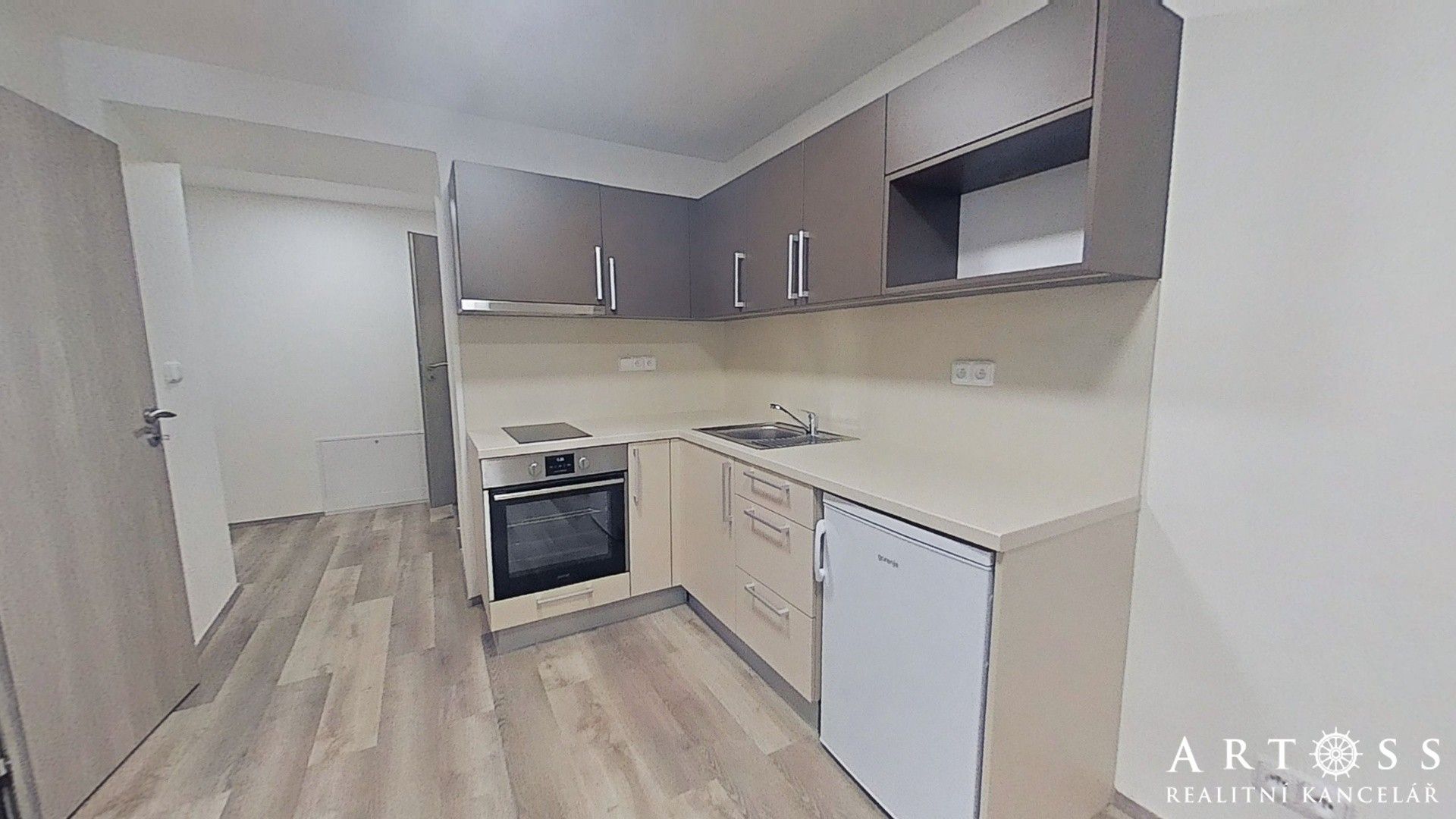 Prodej domu 379 m² - foto 2
