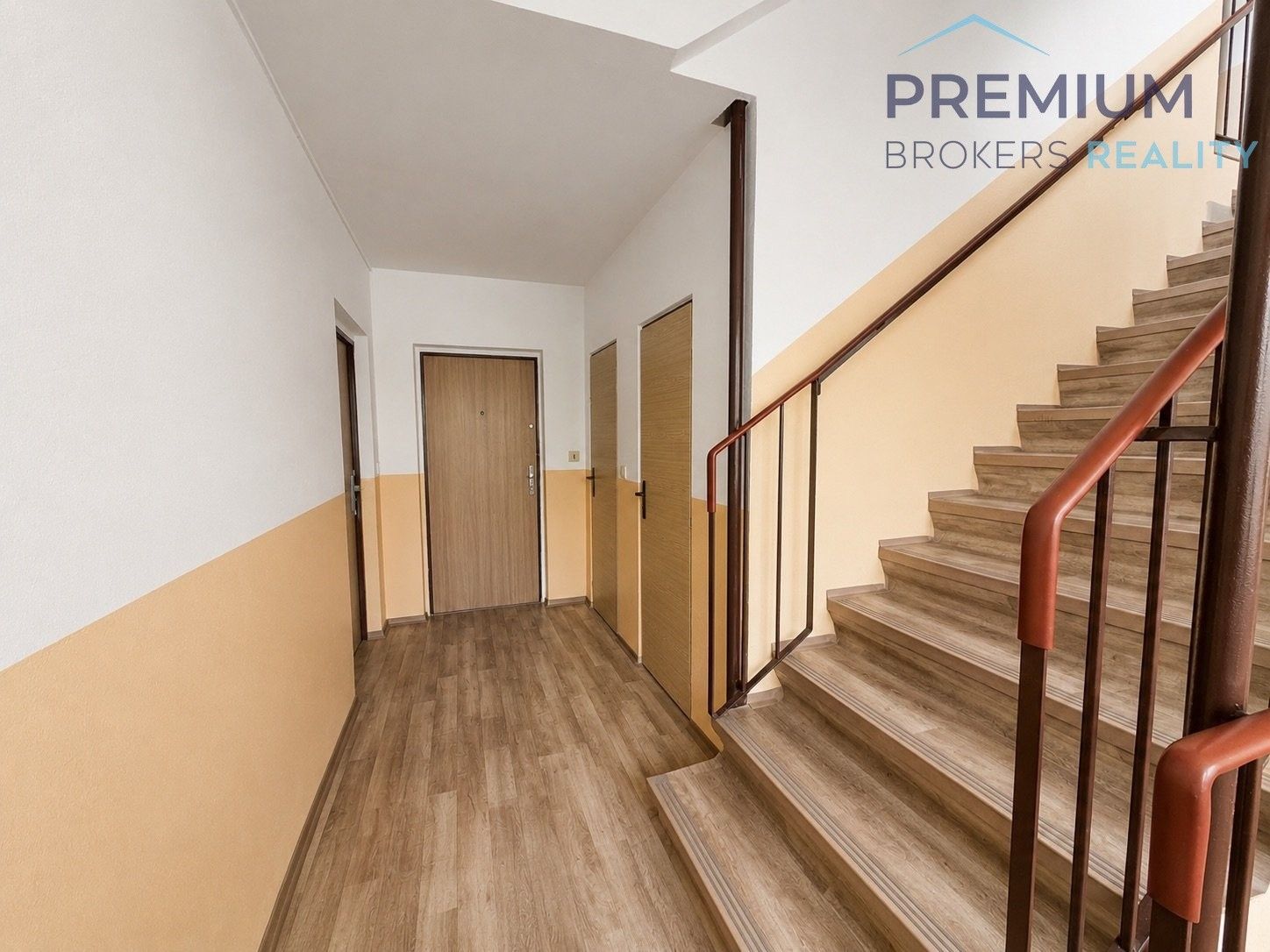 Pronájem bytu 2+kk 40 m² - foto 9