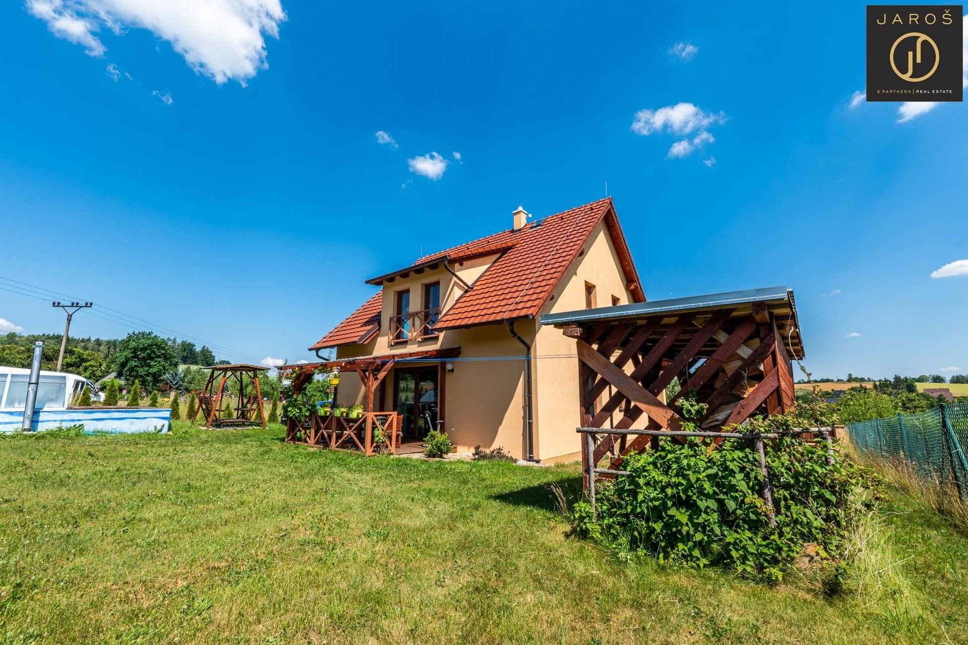 Prodej domu 130 m² - foto 1