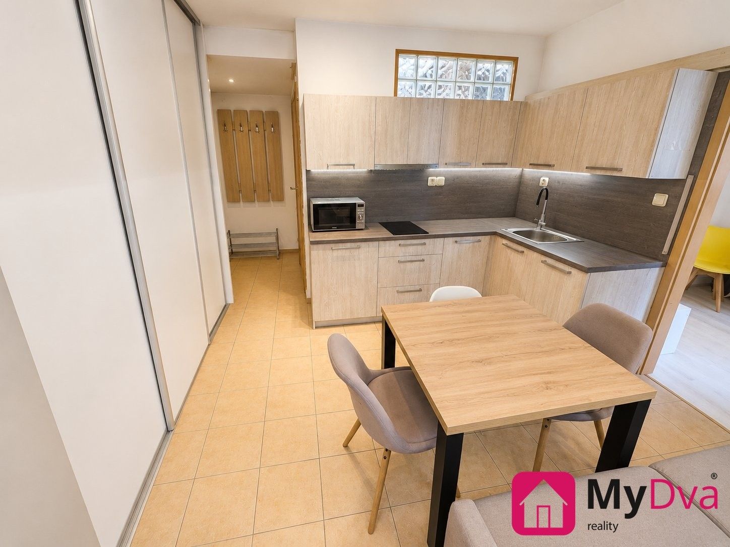 Prodej bytu 2+1 38 m² - foto 5