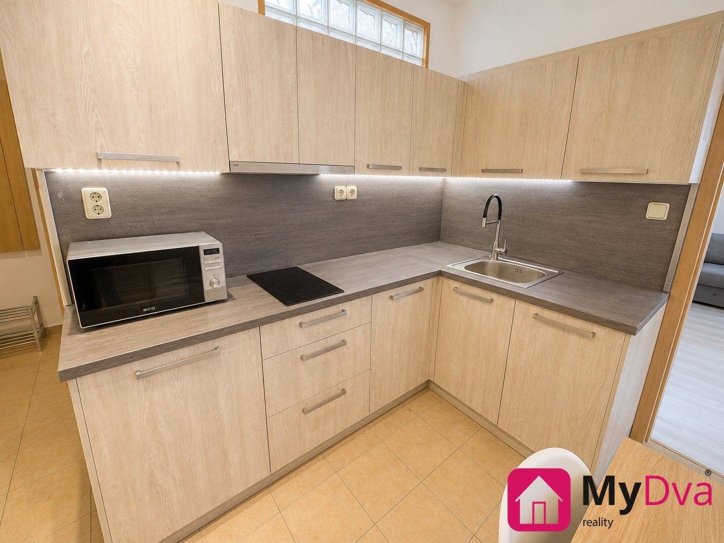 Prodej bytu 2+1 38 m² - foto 6