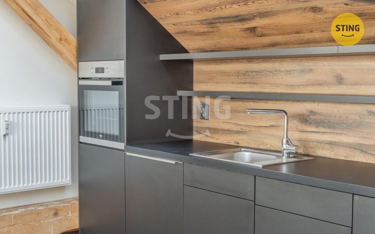 Prodej bytu 3+kk 77 m² - foto 2