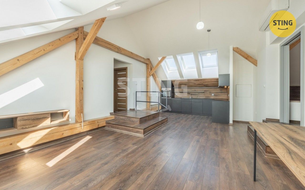 Prodej bytu 3+kk 77 m² - foto 3