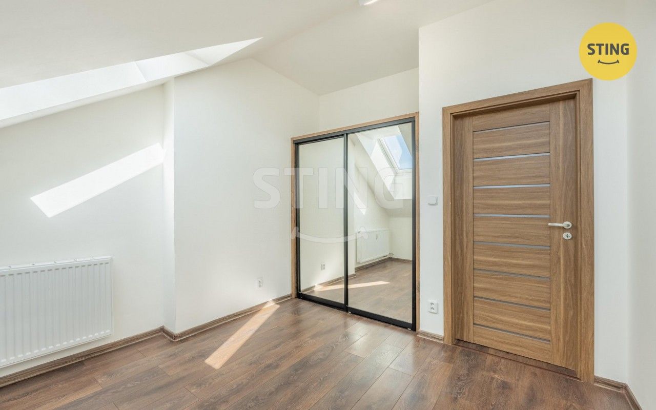 Prodej bytu 3+kk 77 m² - foto 12