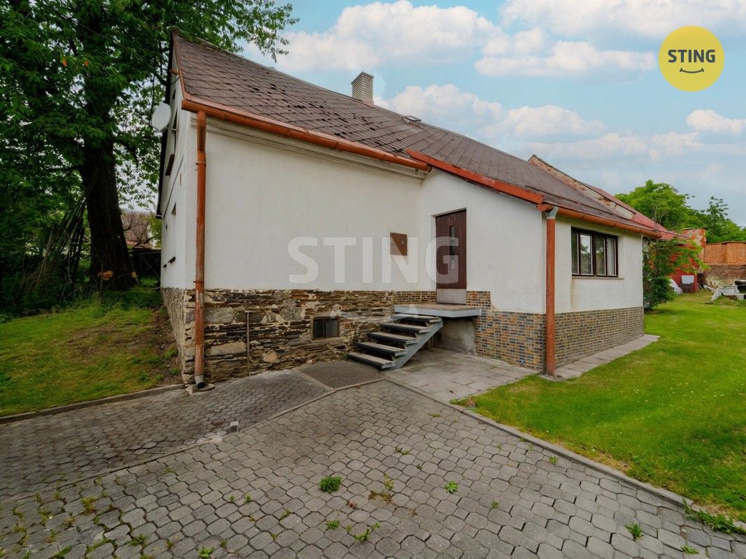Prodej domu 200 m² - foto 1