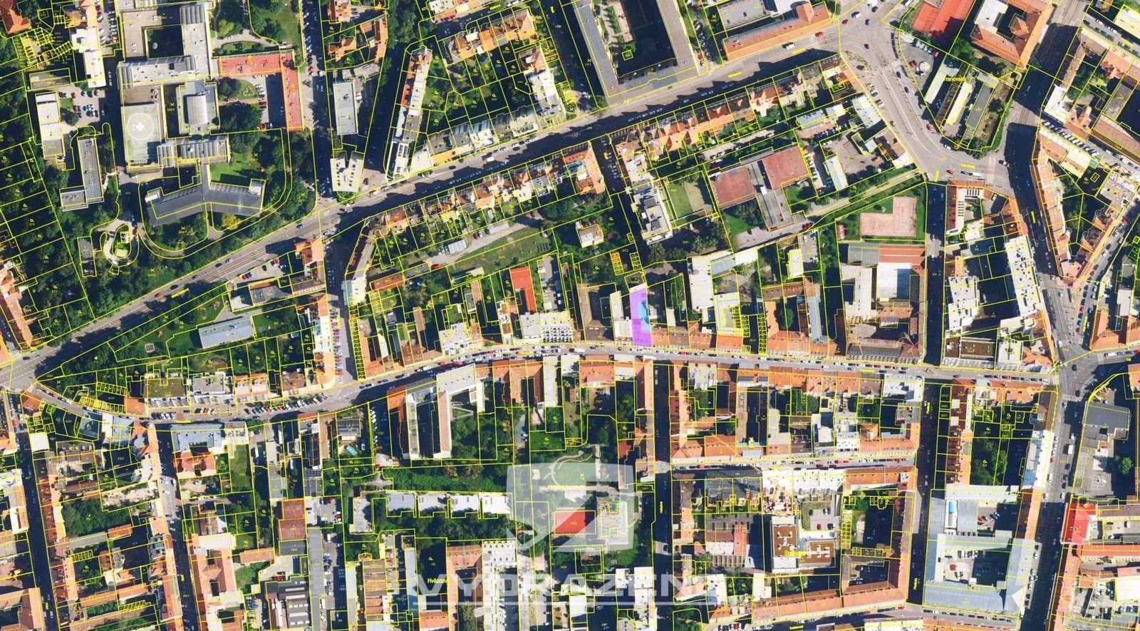 Prodej nemovitosti 20 m² - foto 12