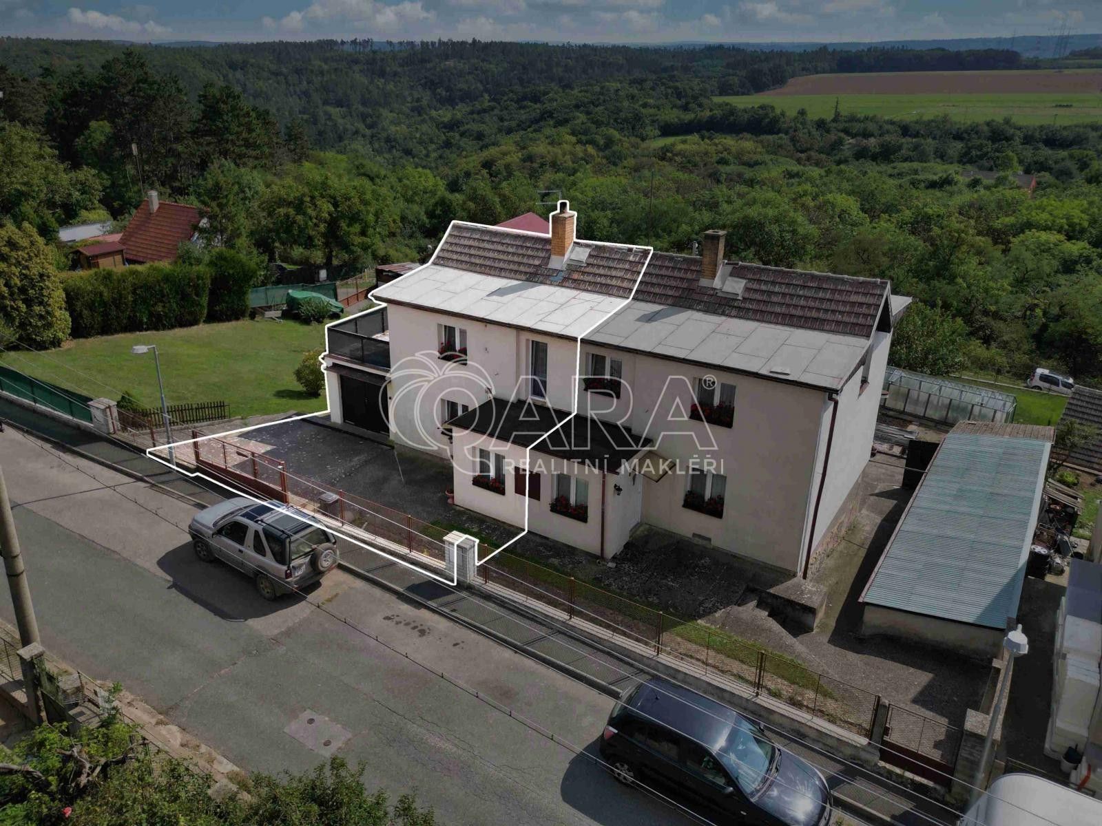 Prodej domu 225 m² - foto 1
