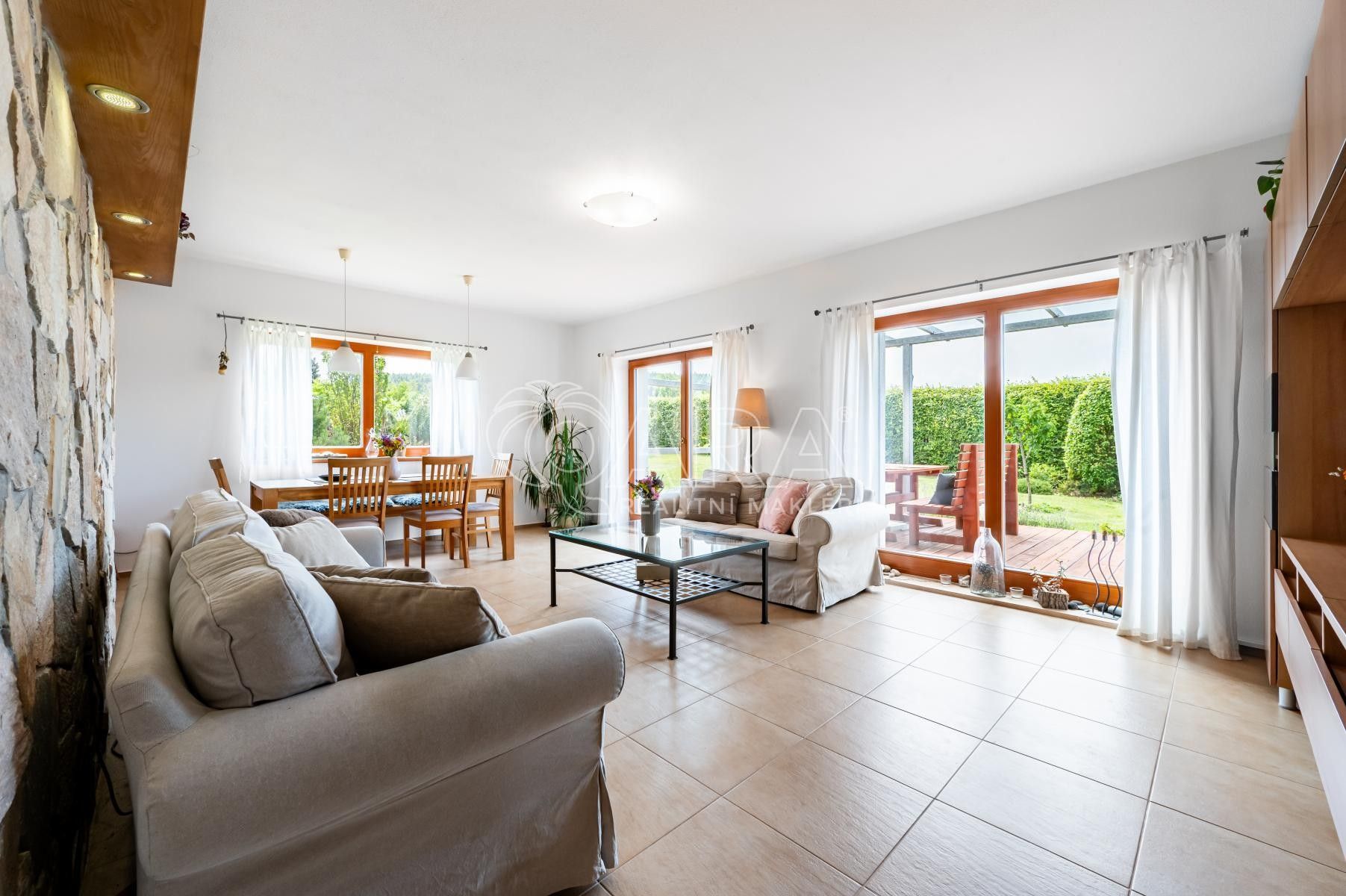 Prodej domu 132 m² - foto 2