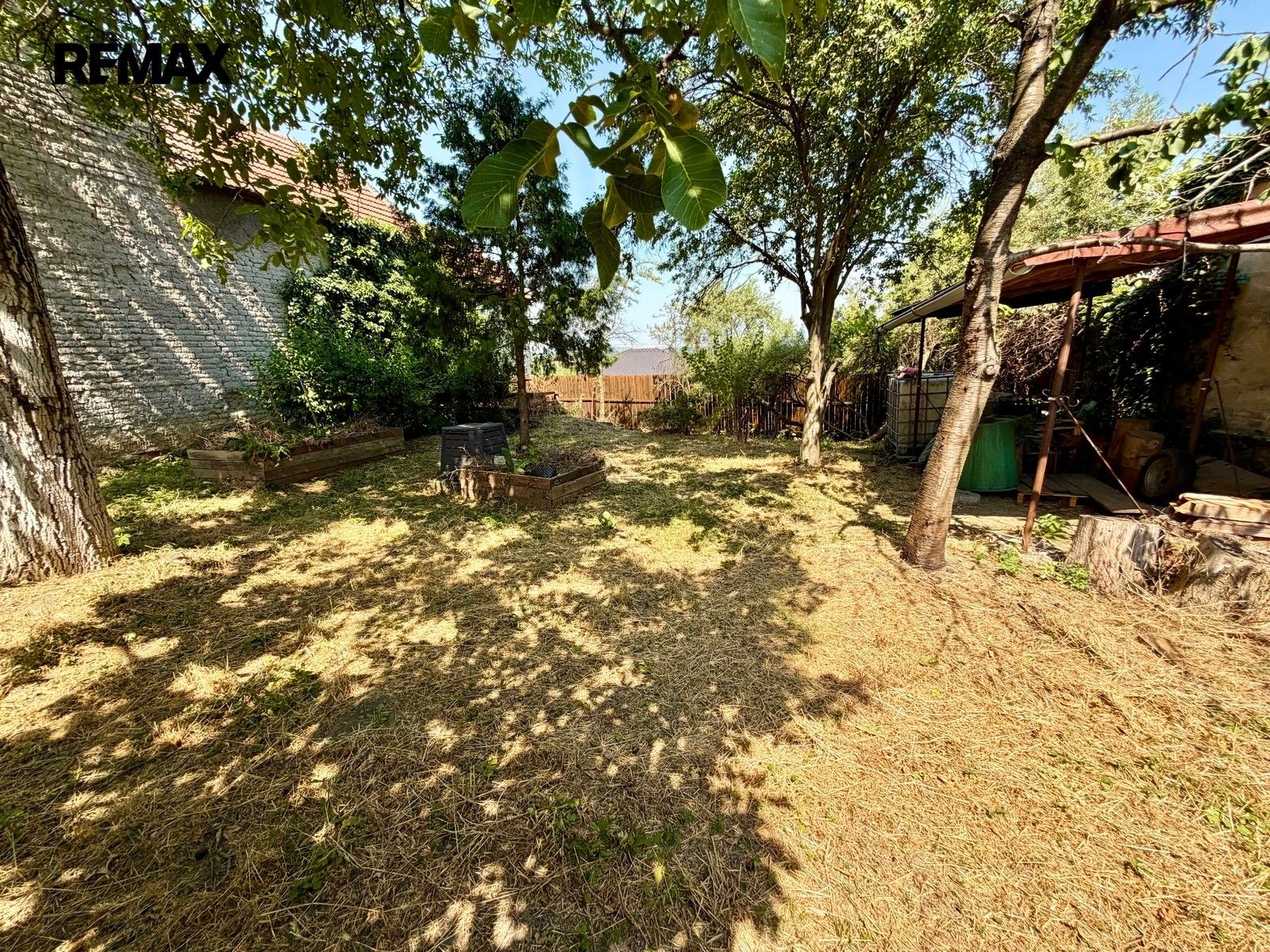 Prodej pozemku 256 m² - foto 4