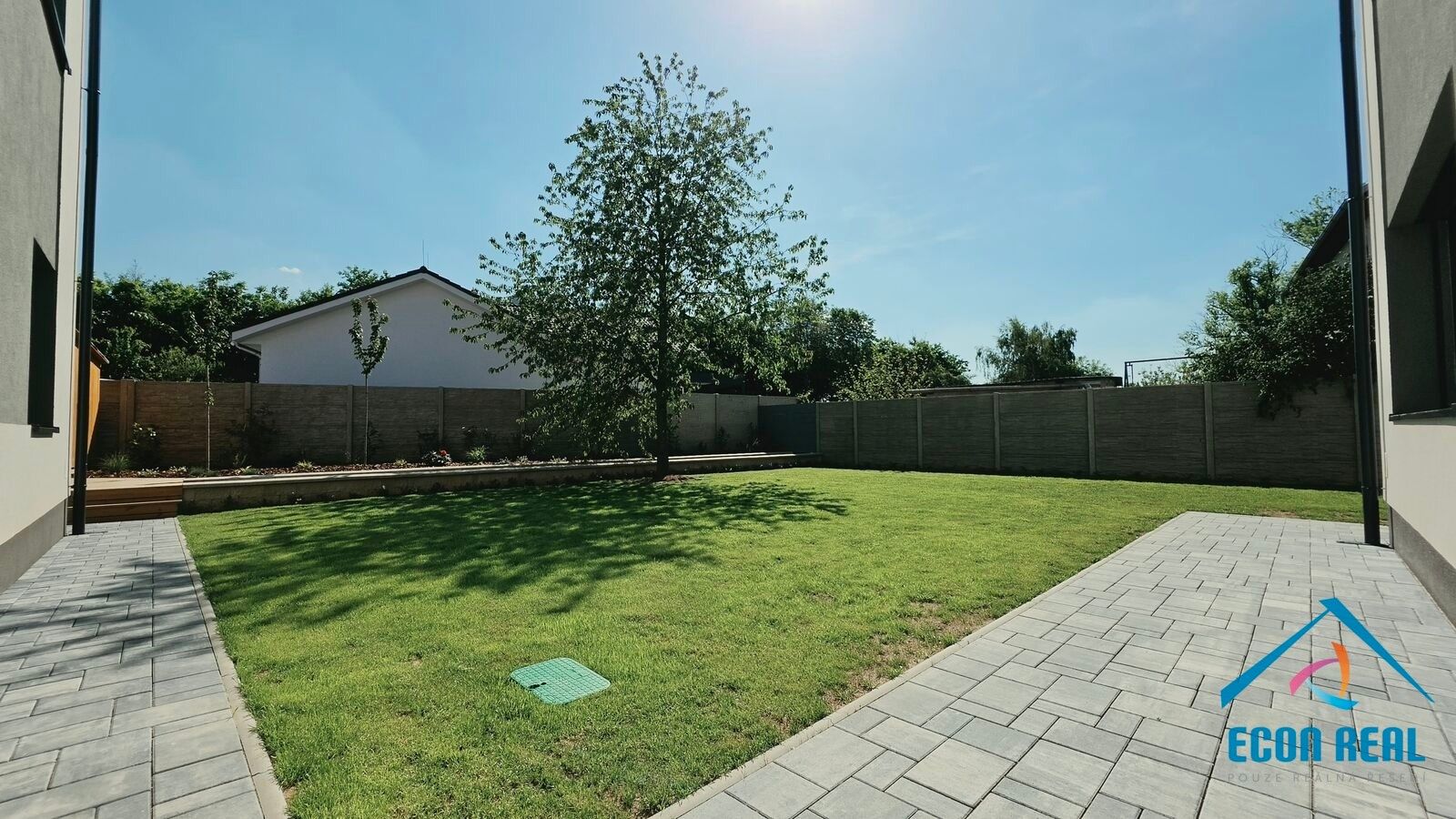 Pronájem komerčního prostoru 551 m² - foto 22