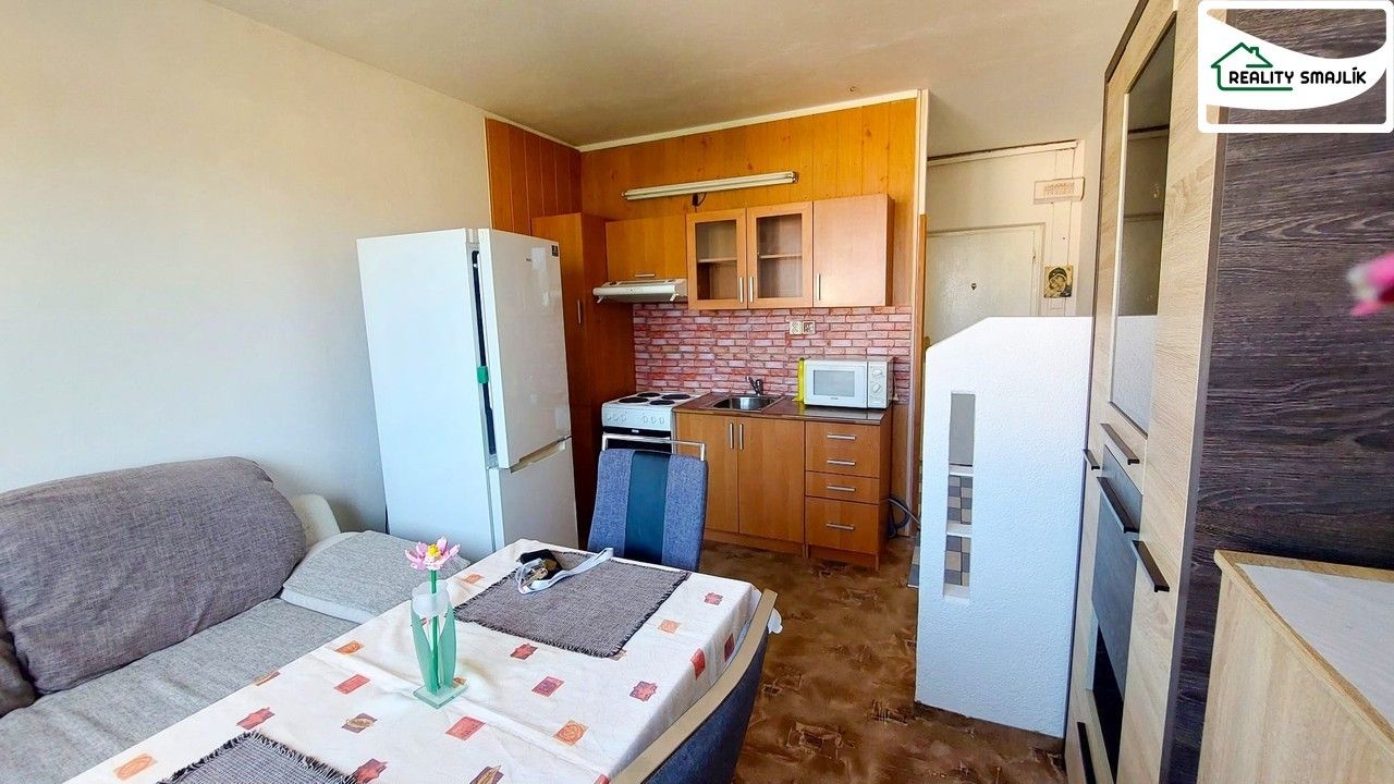 Pronájem bytu 1+1 35 m² - foto 2