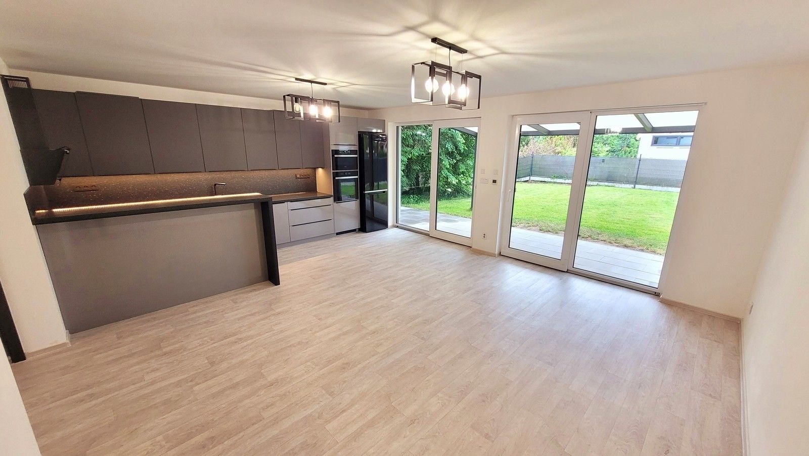 Pronájem domu 172 m² - foto 4